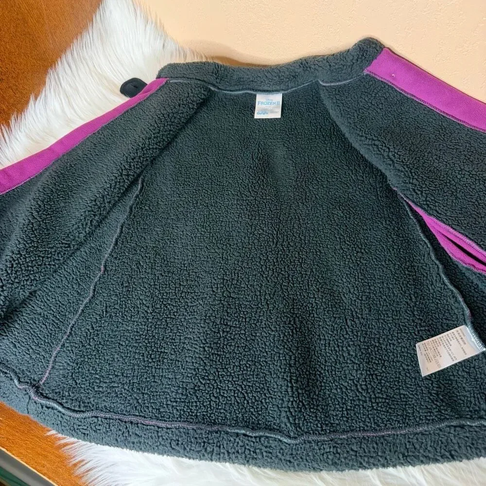 Disney Frozen 2 Anna Travel Cape Size 120/60 US size 7
